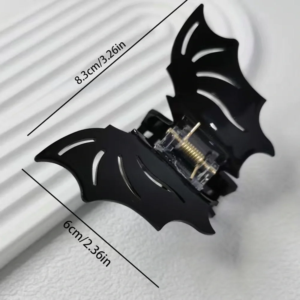 Bat Hair Claw